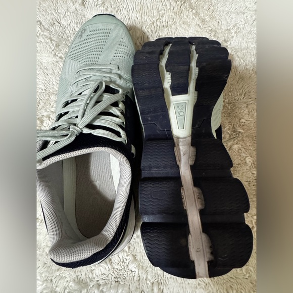 On Running Cloud Surfer 6 - Picture 3 of 5